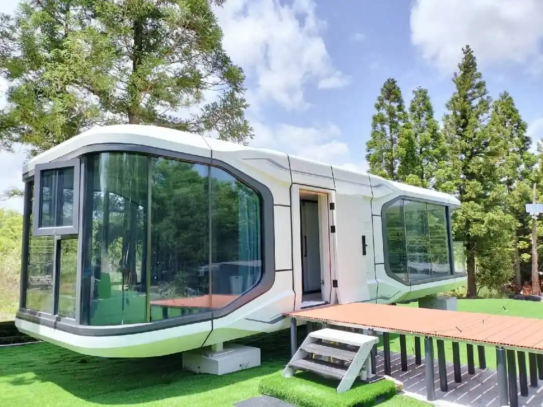 Space Capsule Mobile Home Bed Hotel Cabin Prefabricated Modular Container Small Capsule Room With Kitchen and Bathroom 